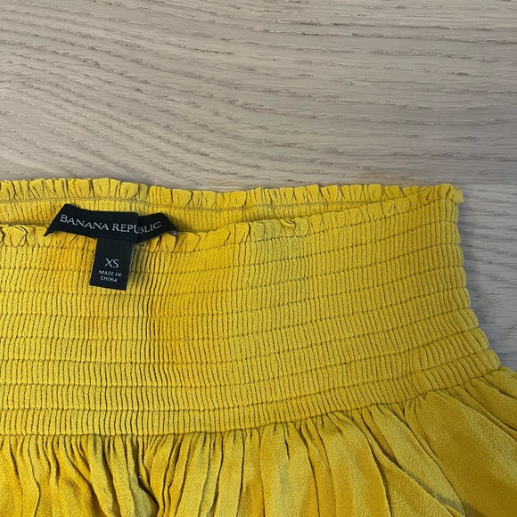 Banana Republic smocked skirt with pockets - Picture 3 of 5